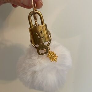 Louis Vuitton # 328 Lock & Key w/ Unbranded Key Chain / Bag Charm